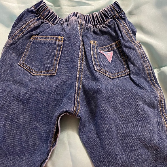 Baby Guess Vintage Jeans 6 Months - Picture 3 of 4